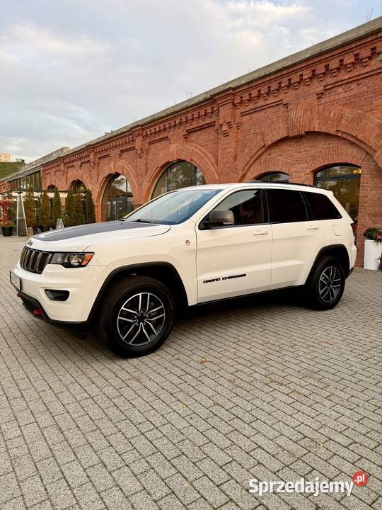 Jeep Grand Cherokee TRAILHAWK 57 V8 HEMI 4X4 Warszawa