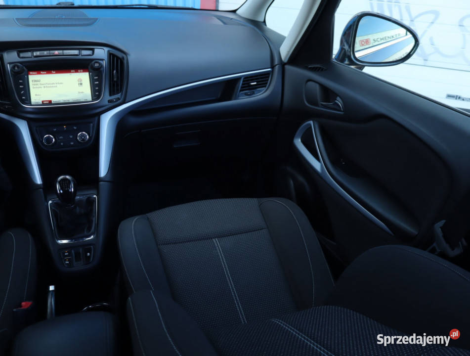 Opel Zafira 16 CDTI 172136km Łódź