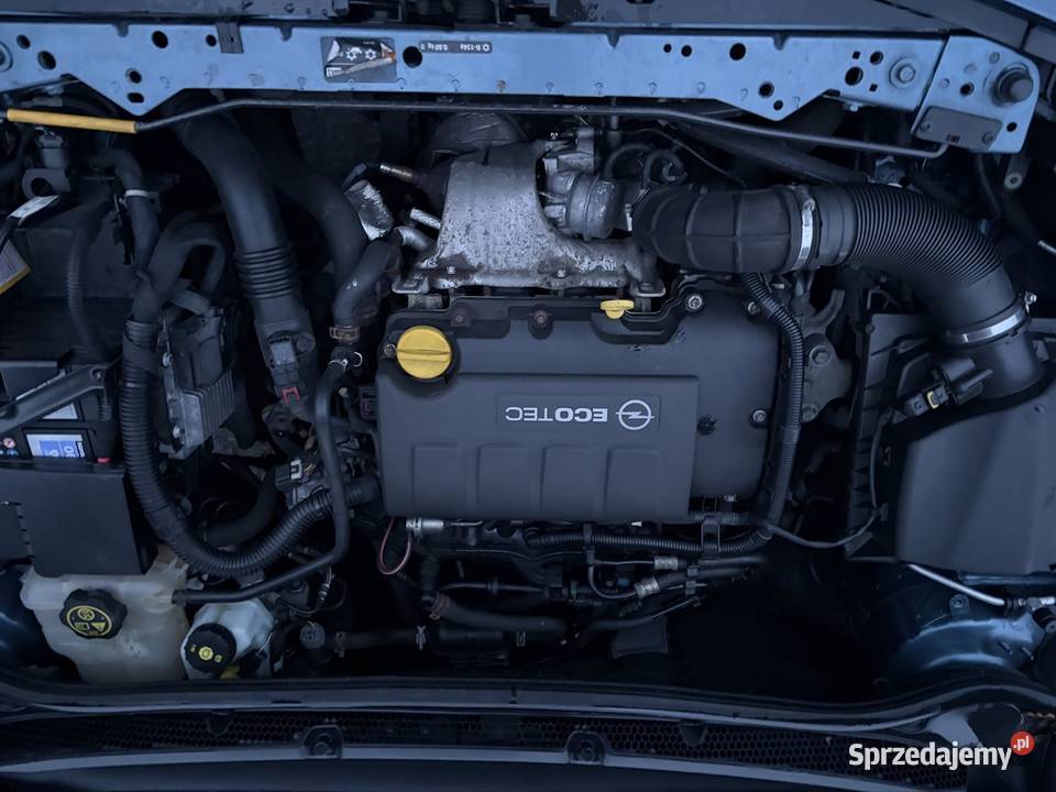 Opel Astra 14T Benz HB ABS mazowieckie Okuniew