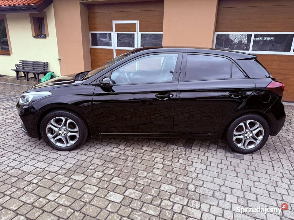 Hyundai i20 12 84 Klimatyzacja Kamera CarPlay II i20 śląskie Orzech