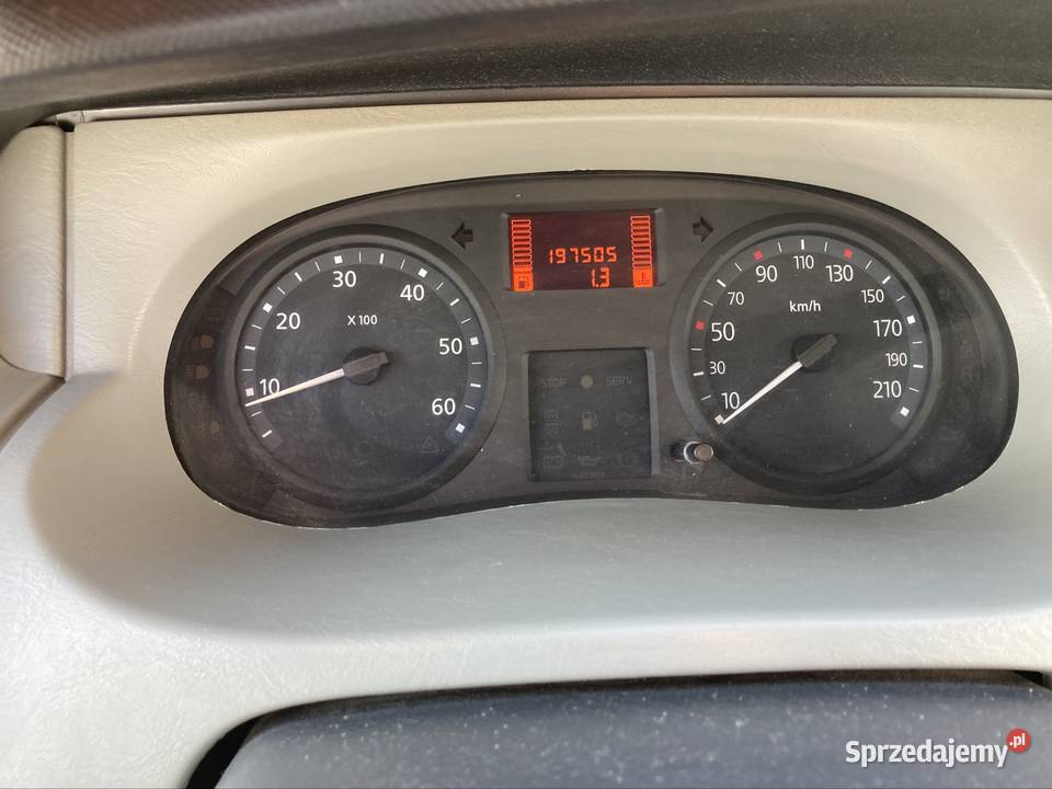 Renault trafic passenger 20dci L1H1 6 osobowy manualna Pyzówka