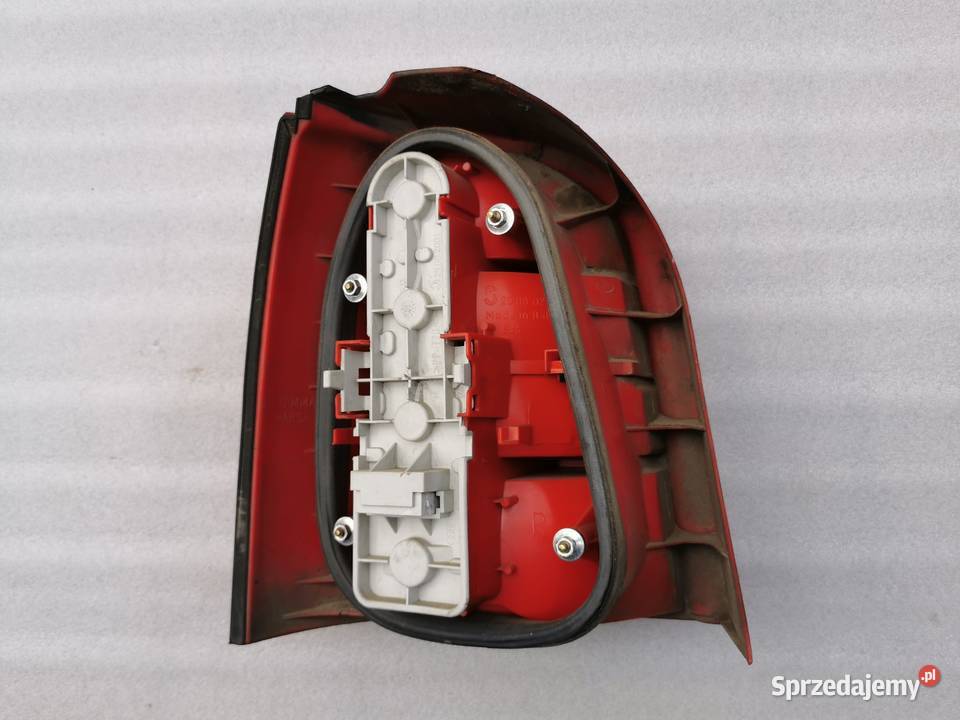 Lampa Prawy Tył Tylna Prawa Audi A4 B5 Avant Wyszków