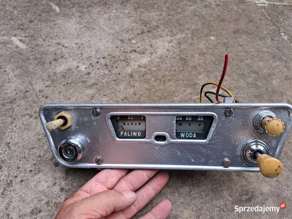 Syrena 103105 deska rozdzielcza konsola Leszno