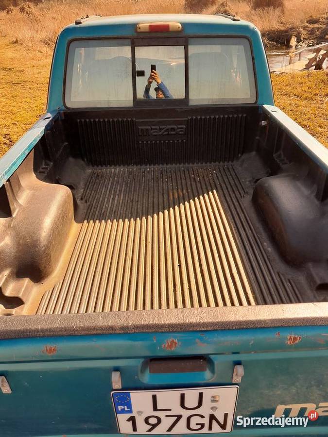 Mazda b4000 Ford Renger 40v6 uszkodzony Turka