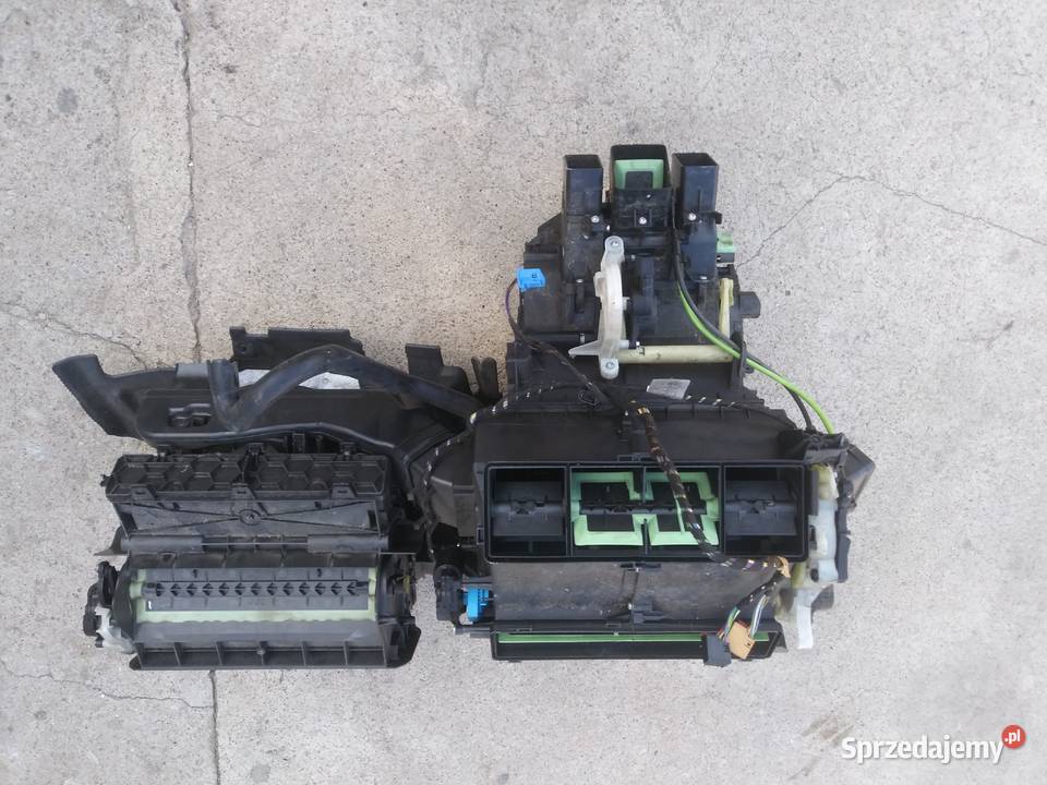 VW Touran III 5T1 nagrzewnica elektryczna zachodniopomorskie Dębno sprzedam