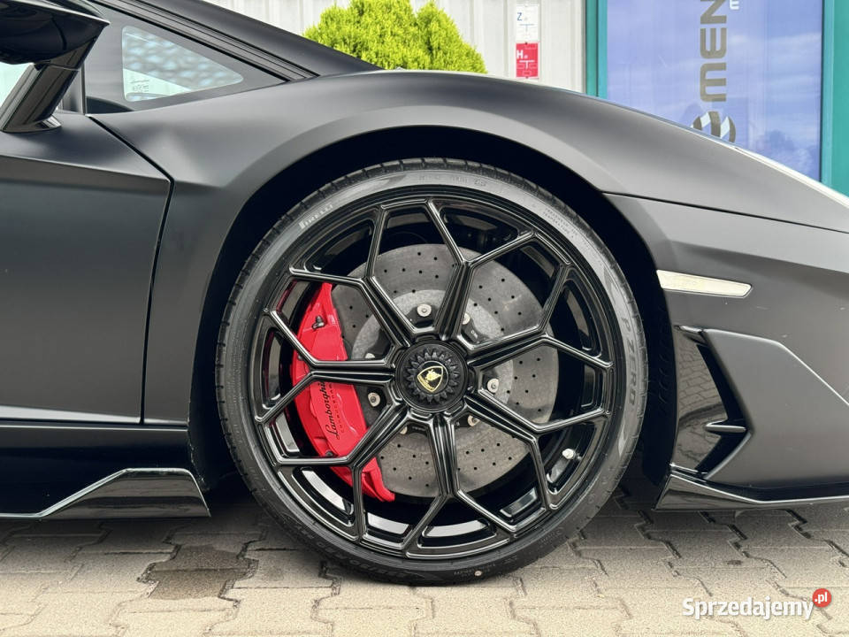 Lamborghini Aventador SVJ LP770 65l V12 Nero czarny Węgrzce