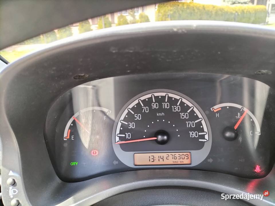 Sprzedam fiata pandę Rok produkcji 2011 Świątniki