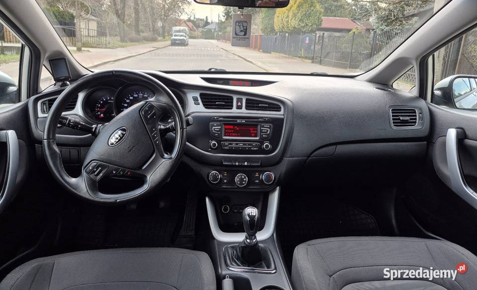 Kia Ceed 2015r SALON POLSKA Serwis ASO Ożarów Mazowiecki