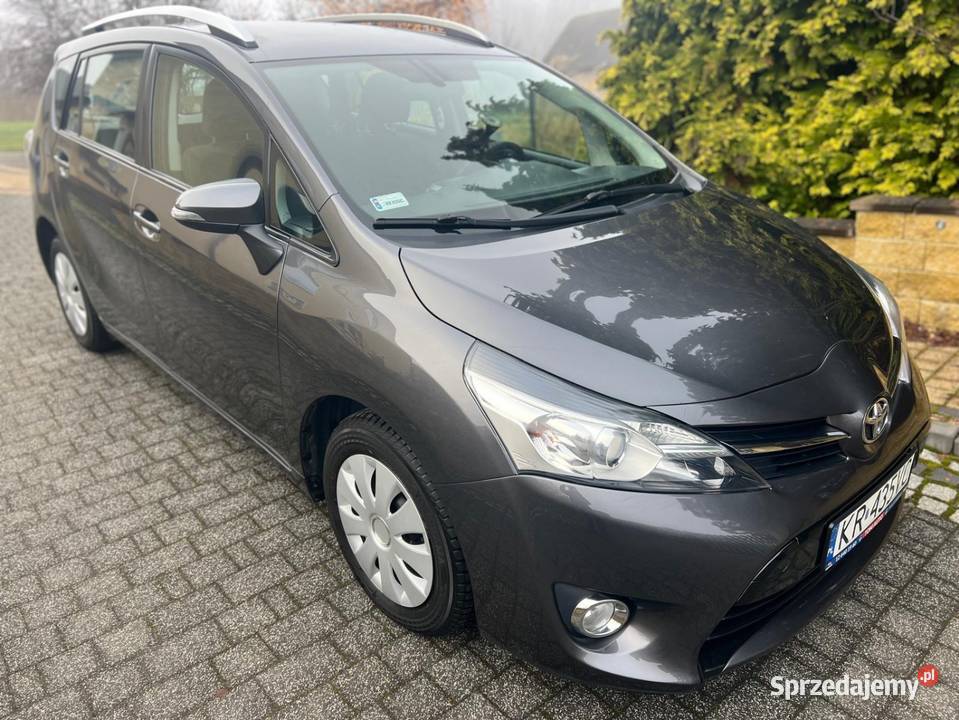 Toyota Verso 20 D4D 124 wersja 7os Salon małopolskie Kraków sprzedam