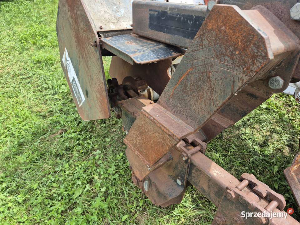 Pługoukładacz Wibrator Ditch Witch H650 Combo Ciechanów