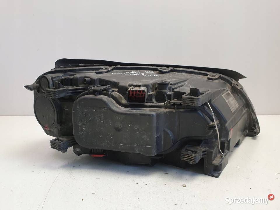 LAMPA LEWA Volvo S80 II V70 III PRZEDNIA przód Rudka