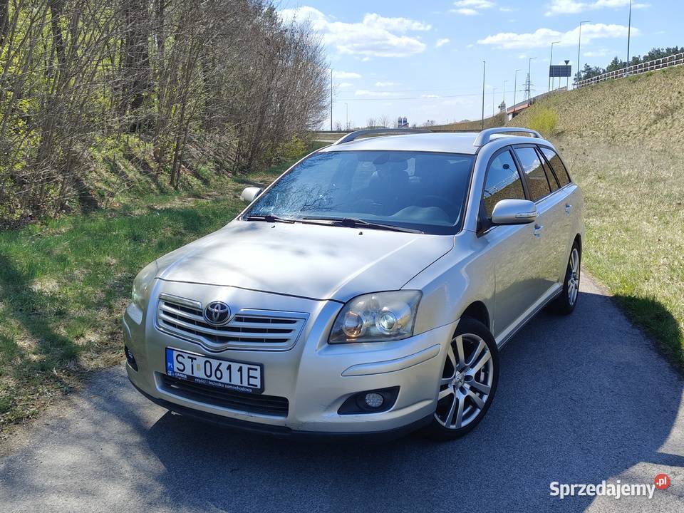Toyota Avensis 20d 2007r polift Avensis wielkopolskie Konin