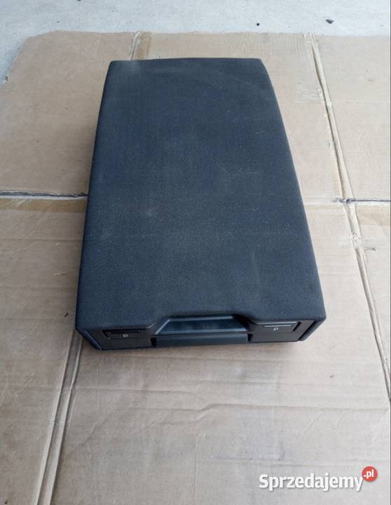 Podłokietnik tył Audi a4 b6b7 osobowe Żary sprzedam