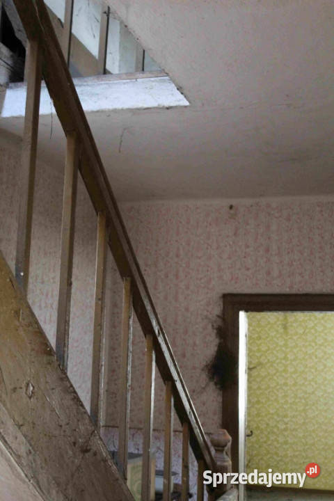 Historyczny budynek dawny Sklep Nabiałowy 34 opolskie
