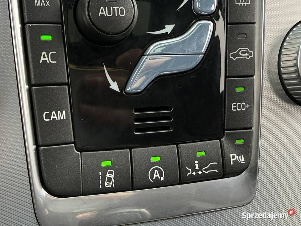 Volvo XC 60 20D4 200 klimatyzacja Węgrów