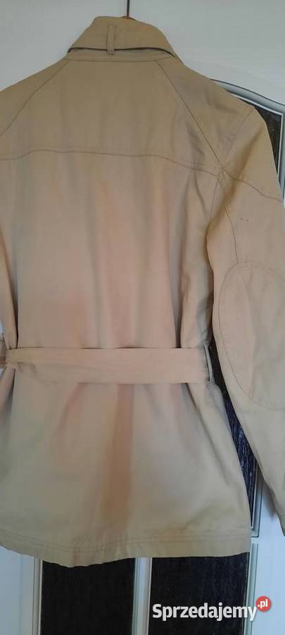 Wiosenna jasna kurteczka lekko ocieplana ze Bez wzoru Lublin