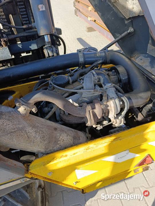 Sprzedam wózek terenowy kooi app moffett diesel Wózki widłowe Czarny Las sprzedam