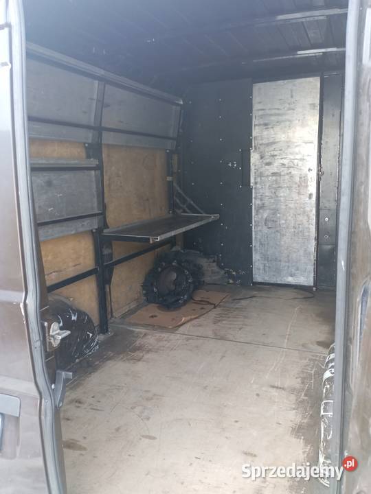 Sprzedam auta dostawcze Peugeot Boxer