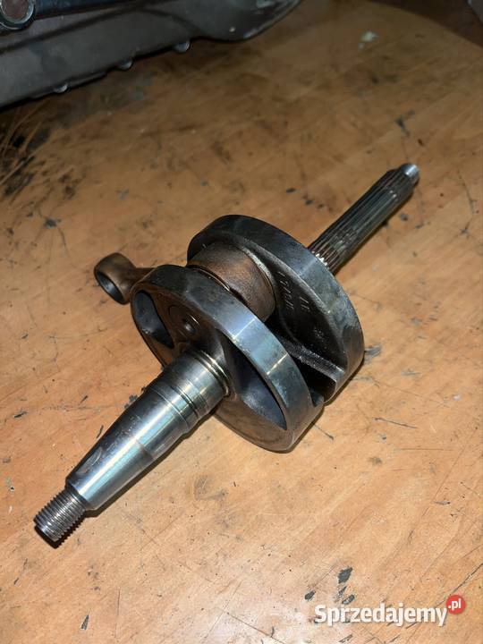 Wał Piaggio 125180 2t Kielce