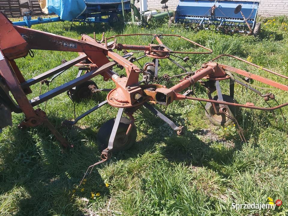 sprzedam przewracarkę do trawy Deutz-Fahr Zgrabiarki i przetrząsacze Winnica