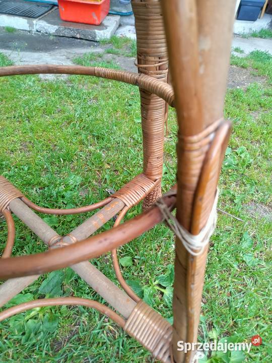 2 Hokery taborety barowe z naturalnej wikliny Hokery Ksawerów sprzedam