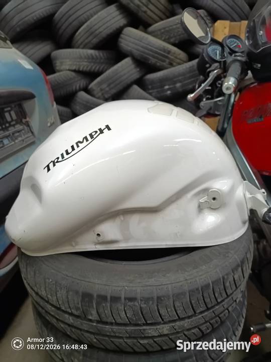 Bak zbiornik Triumph Speed Triple 1050 2011 Białystok