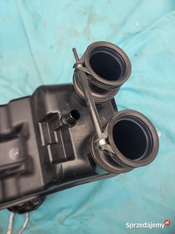 Suzuki gsx 8 R S airbox wlot powietrza 23 Nowy Tomyśl