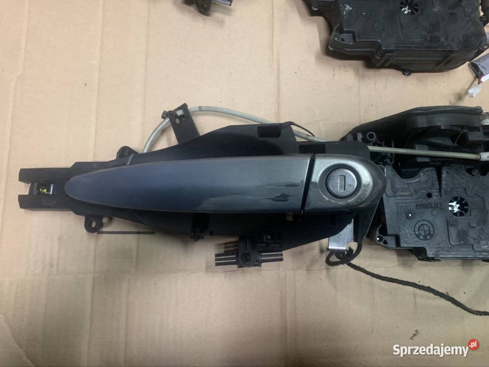 Klamka lewa zamek drzwi lewy przód tył bmw 3 e90 Szczecin