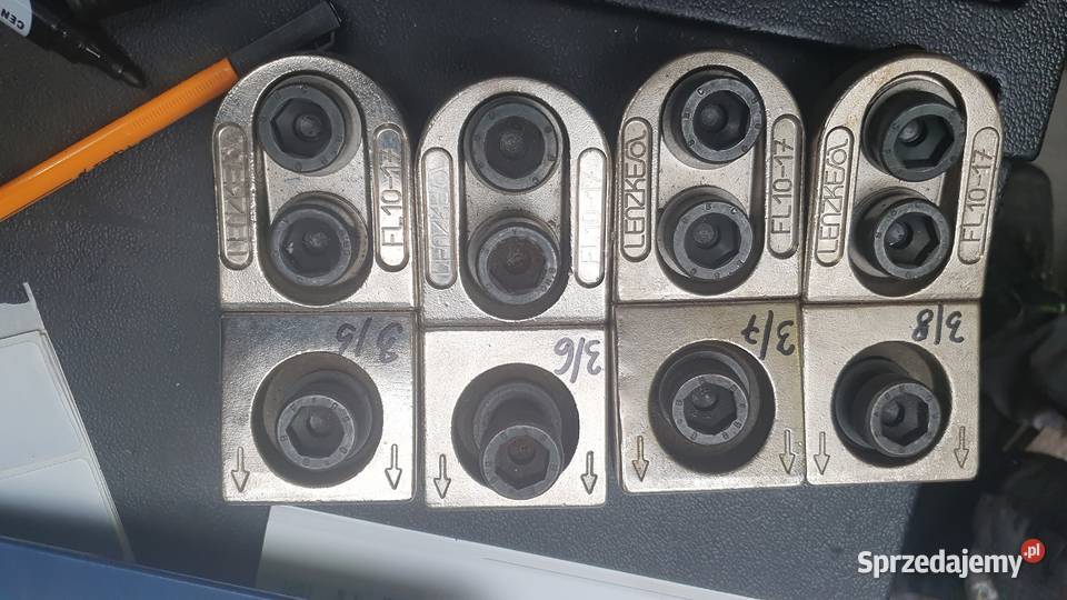 Łapy mocujące podwyższenia klamry Pozostałe Wilków sprzedam