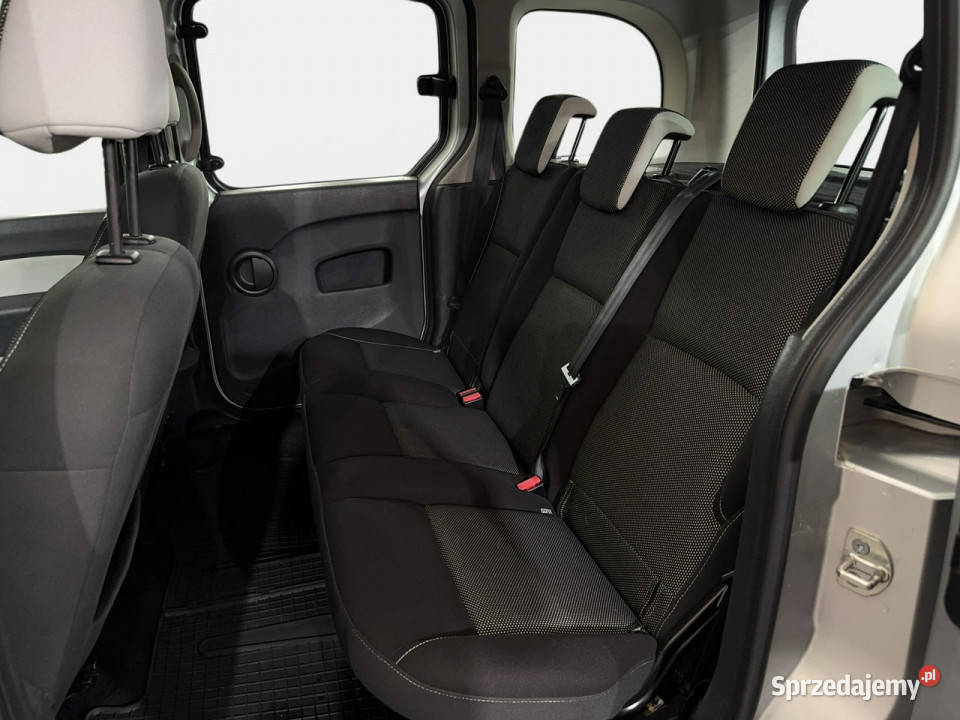 Renault Kangoo 15dCi 90 M5 2014 r klimatyzacja centralny zamek Kangoo sprzedam