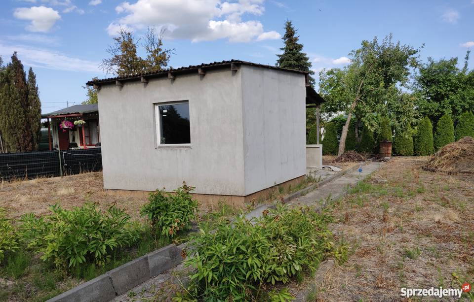 Działka rekreacyjna pracownicza w ROD Łódź