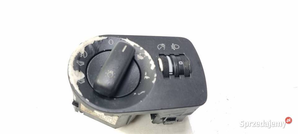 WŁĄCZNIK ŚWIATEŁ AUDI A3 8P 8P1941531C