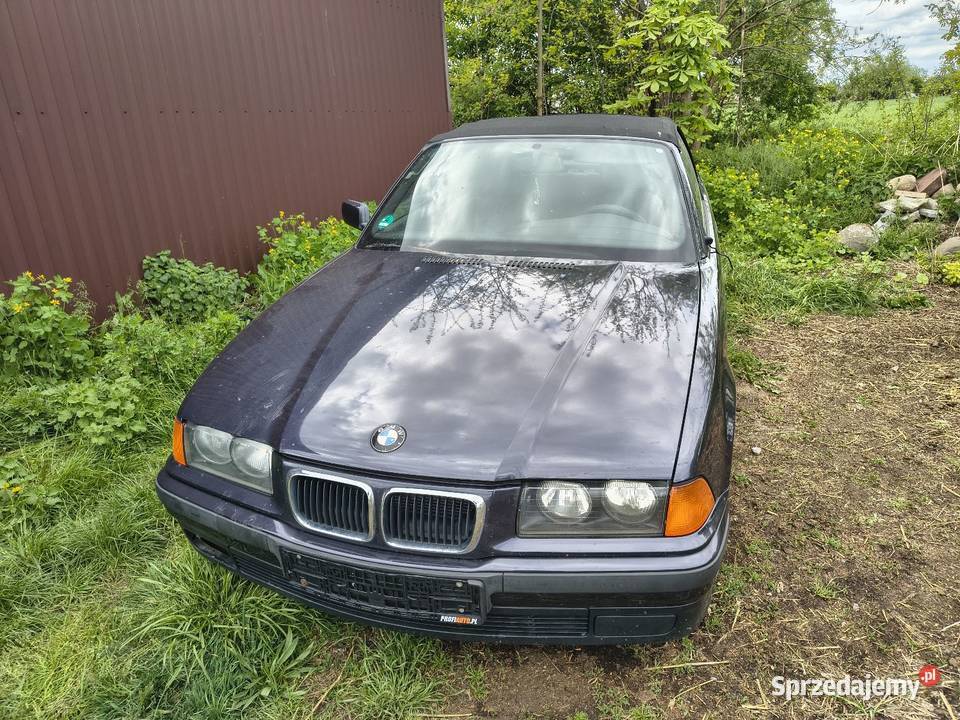 BMW e36 cabrio całą na części osobowe wielkopolskie Jaroszyn-Kolonia