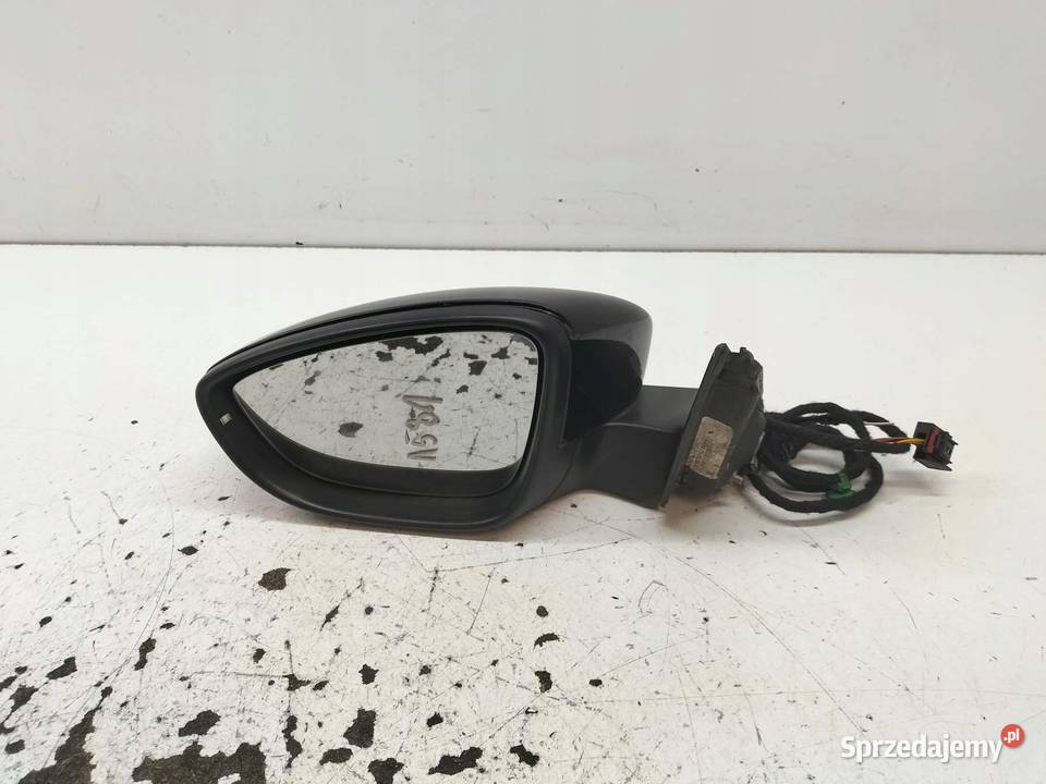 LUSTERKO LEWE 5PIN USA VW Volkswagen Passat VIII