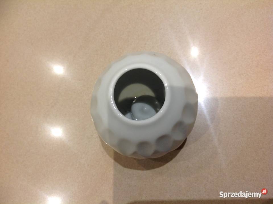 Mały Wazonik Porcelanowy biały lubuskie Nowa Sól sprzedam