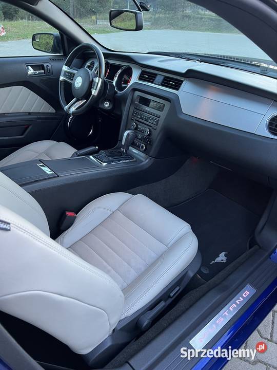 Ford Mustang 37 v6 305 koni PREMIUM automat 305KM świętokrzyskie Majków