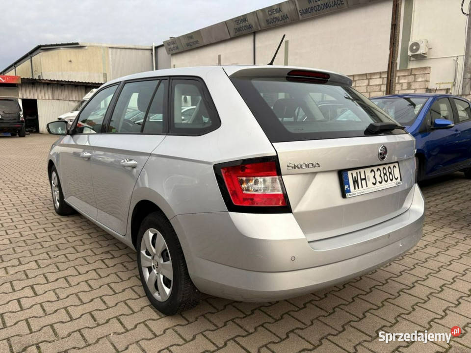 koda Fabia Salon Polska Czujniki parkowania Stan Warszawa