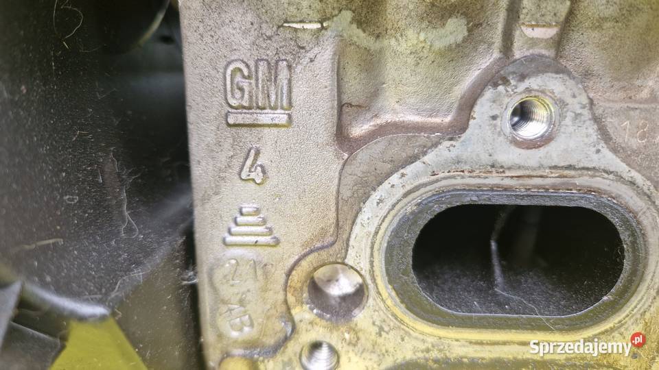 Głowica silnika Opel 16 Turbo Benzyna 16 XNT Łuków sprzedam