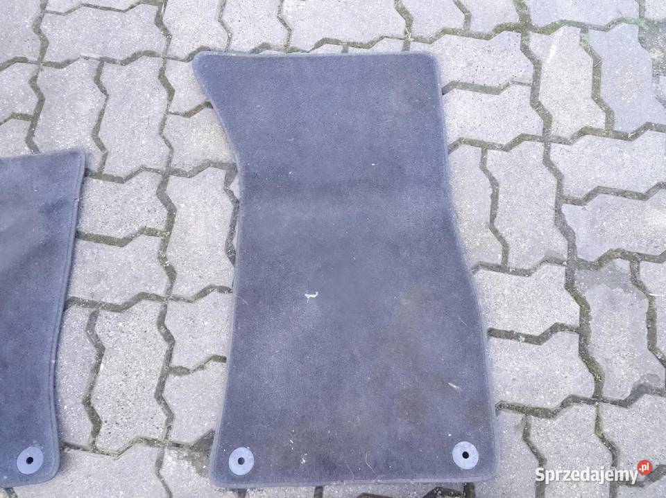 4E1863011 AUDI A8 D3 0307 DYWANIKI PRZOD TYL