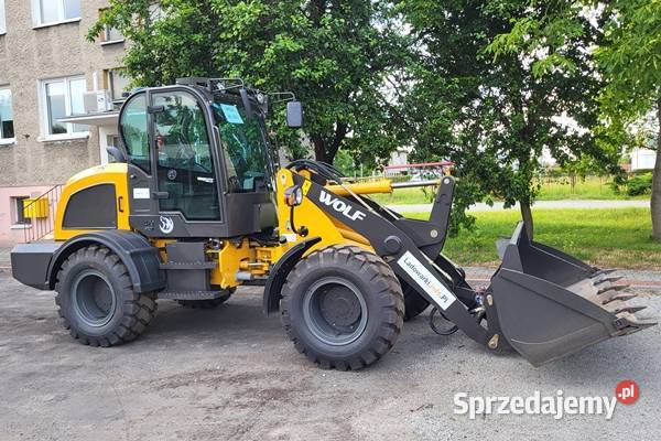 Przegubowa ładowarka kołowa WOLF 825 nowa Opole