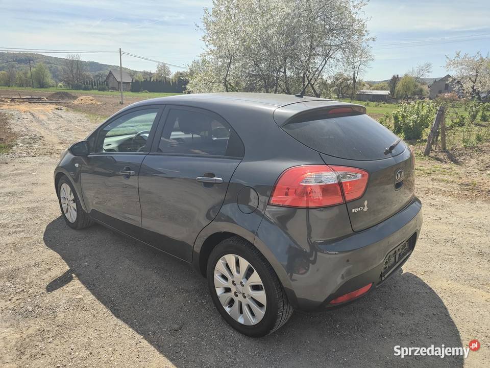 Kia Rio 2014r 1248 86 bogate wyposażenie