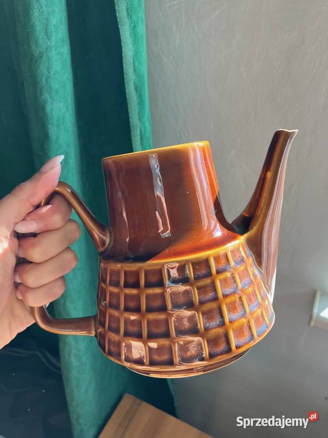 Zestaw dzbanek mlecznik podstawka Pruszków PRL Porcelana i szkło Nisko