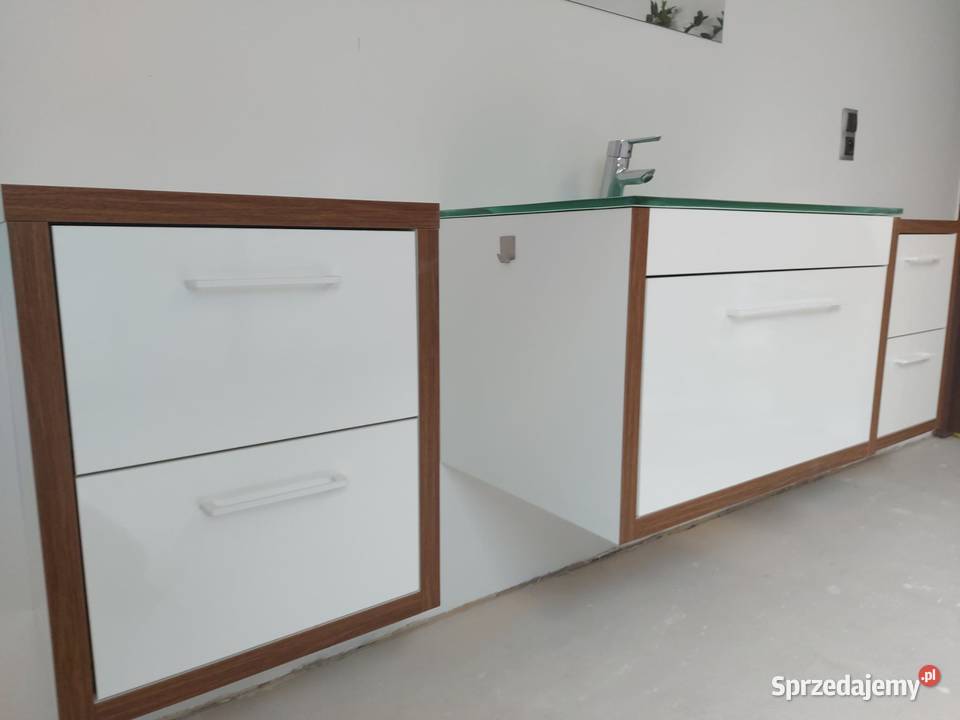 Szafka łazienkowa