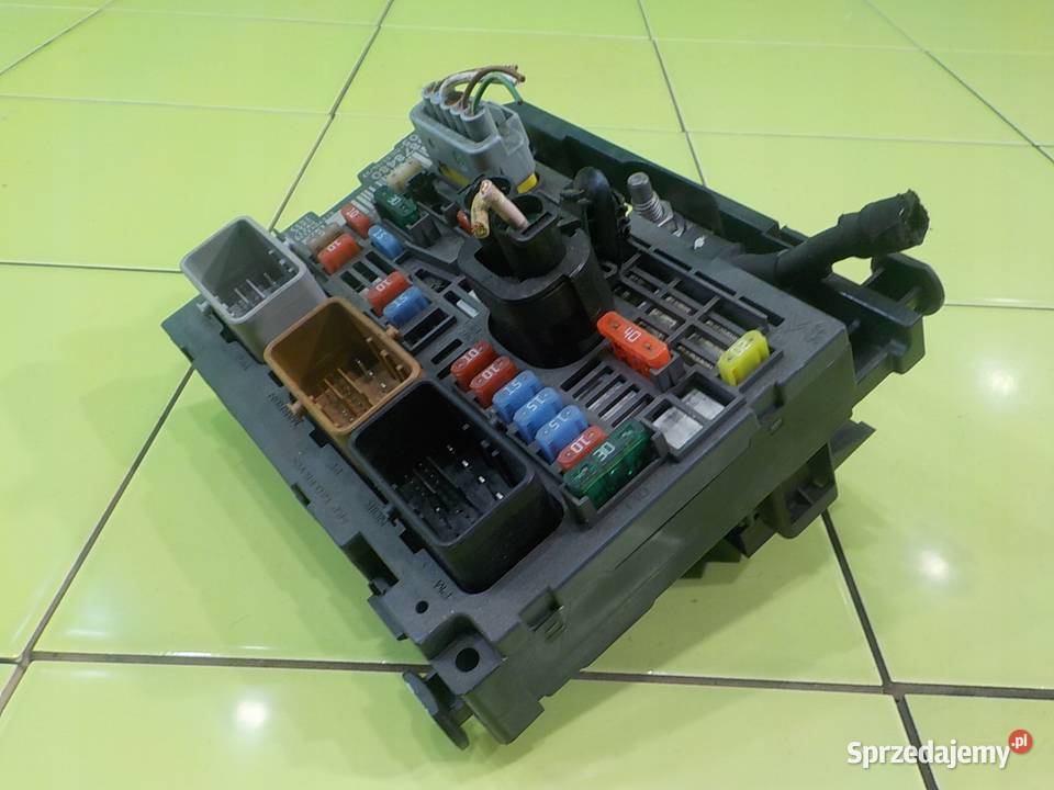 PEUGEOT 308 I LIFT 13r HB 5D skrzynka osobowe Skrzynki bezpieczników Suków