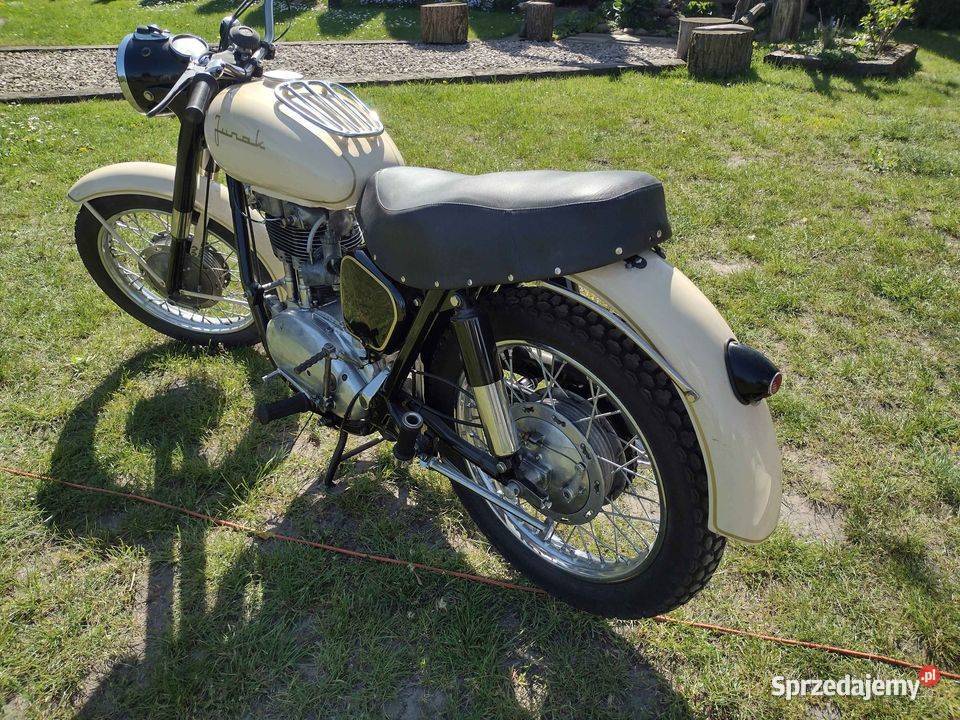 JUNAK przejsciowy z koszem k5