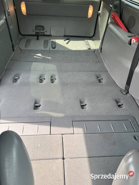 Kamper wielki wóz połykający odległości Katowice