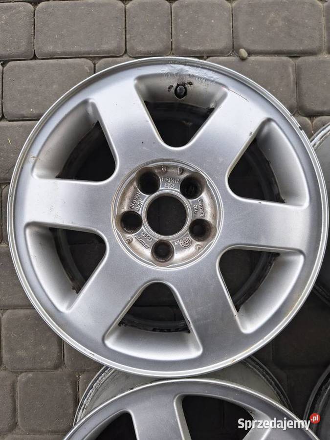 Felgi aluminiowe 15 5x100 ub 14 5x100 Skoda VW Staniątki