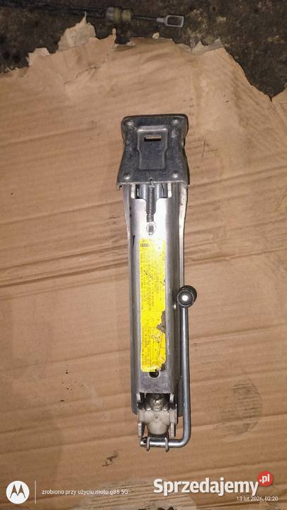 Lewarek pod auto podnośnik A6 C6 4F oryginał osobowe Lubin sprzedam