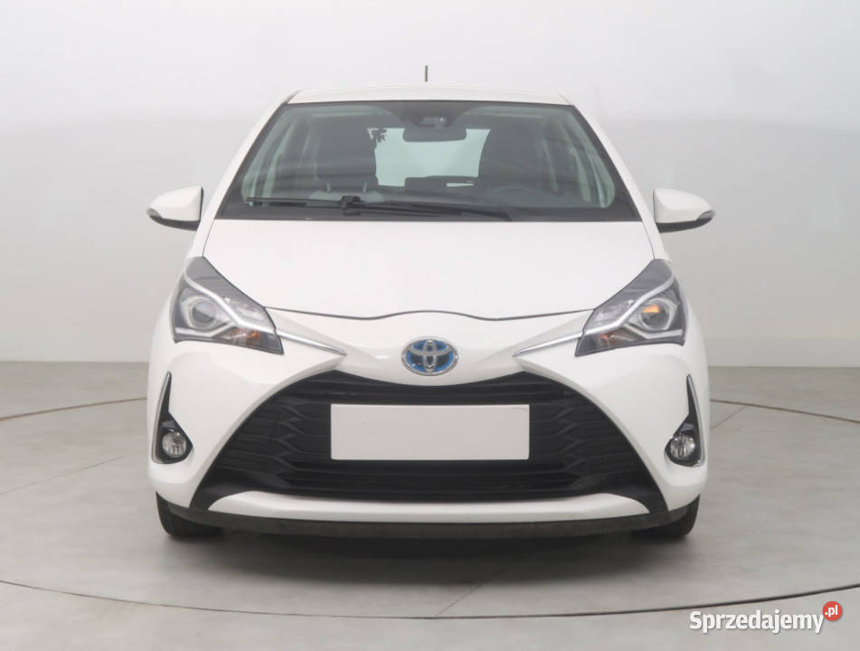 Toyota Yaris 15 Hybrid 88323km Bielany Wrocławskie