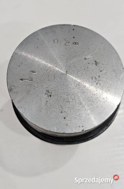 Tłok nominalny pierścienie stworzeń tłoka Lubliniec